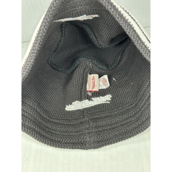Mitchell & Ness Philadelphia 76ers NBA Knucket Knit Bucket Hat Cap Black NEW - Picture 3 of 3